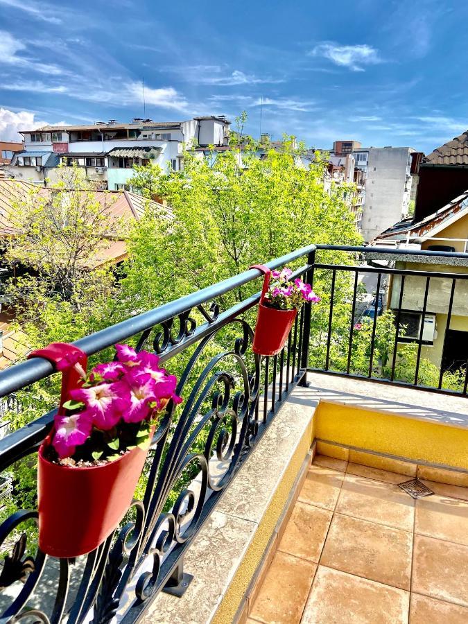 M&M Center Apartment With Free Parking Пловдив Экстерьер фото