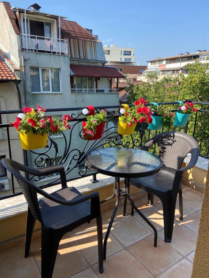 M&M Center Apartment With Free Parking Пловдив Экстерьер фото